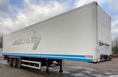 37000 Kg. Collect & transport 14m tri-axle box trai...
