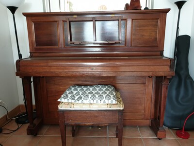 Part Load. Small upright piano -135cm wide x 125cm tall ...